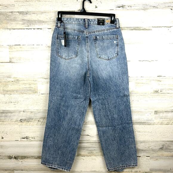 Blank NYC Women’s 29 The Baxter Ribcage Straight Leg Distressed Jeans NEW - Picture 2 of 7